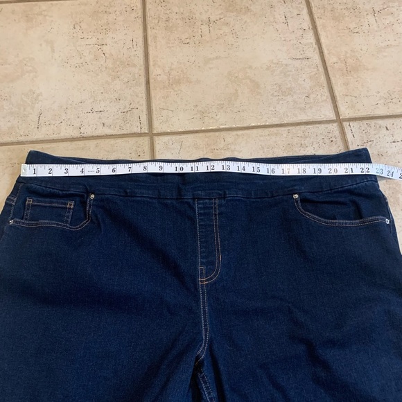 JCPenney Savvy L'Ingénieux Jeans size 26P - Picture 3 of 7